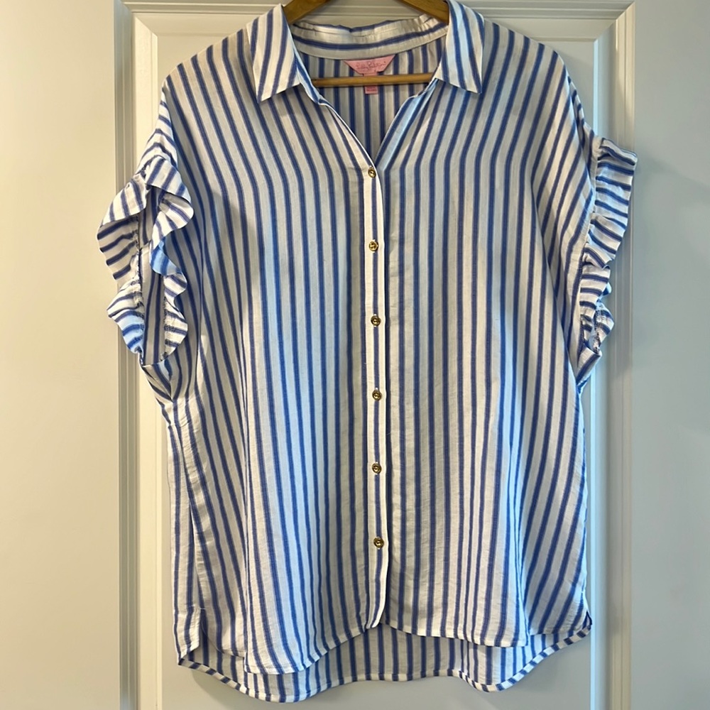 Lilly Pulitzer short sleeve button down blue and white top with ruffle sleeve